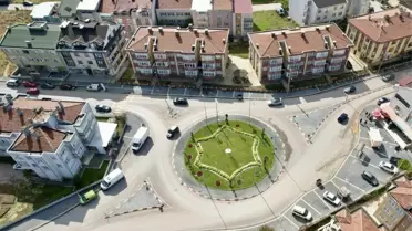 Bandırma Belediyesi Yeşil Alanları Artırıyor ve Ulaşımı Düzenli Hale Getiriyor