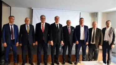 Ege Bölgesi'nde 2023-2024 Sezonunda 179 Bin Ton Pamuk Üretimi Bekleniyor