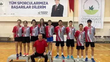 Osmangazi Belediyespor Badminton Takımı 5 Şampiyonlukla Büyük Başarı Kazandı