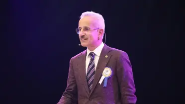 Bakan Uraloğlu, Erzincan Binali Yıldırım Üniversitesi Akademik Yıl Açılış Töreni'nde konuştu Açıklaması