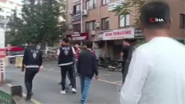 Bakırköy Adliyesi'nde Duruşma Çıkışında Kavga: Bir Kişi Bıçaklandı