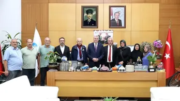 Sakarya Büyükşehir Belediye Başkanı Ekrem Yüce, Çaybaşı Fuadiye Mahallesi'ndeki asfalt çalışmalarını tamamladı