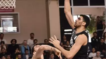 Beşiktaş Emlakjet, Onvo Büyükçekmece Basketbol'u mağlup etti