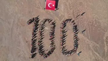 Sarıoğlan'da Cumhuriyet'in 100. yılına özel bisiklet turu düzenlendi