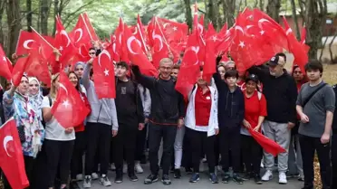 Eyüpsultan Belediyesi, Cumhuriyetin 100. Yılında Gençlik Yürüyüşü Düzenledi