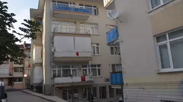 Karamürsel'de Bebek Apartmandan Düşerek Hayatını Kaybetti