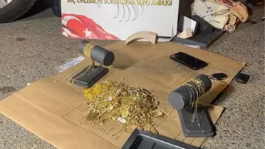 İzmir'de Kuyumcu Soygunu: 3 Milyon Lira Değerinde Ziynet Eşyası Çalındı