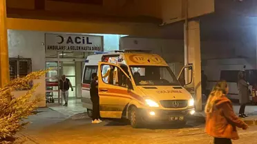 Zonguldak'ta kamyonet ile işçi servisi çarpıştı: 11 yaralı