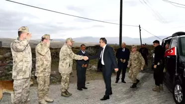 Ardahan Valisi Hayrettin Çiçek, Hoçvan Hasköy'ü ziyaret etti