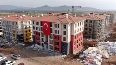 Hatay'da depremzedelere afet konutları teslim edilecek