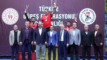 Serbest Güreş 1. Lig Müsabakaları Konya'da Yapıldı