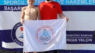 Körfezli Yüzücü Emre Fatih Kartal Türkiye Birincisi Oldu