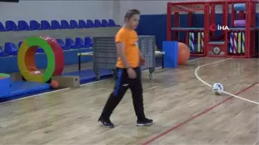 +1 kromozom başarılarına ve zorlu hastalıkları yenmesine engel olmadı
