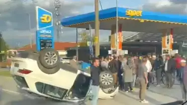 Kütahya'da Trafik Kazası: 2 Kişi Yaralandı