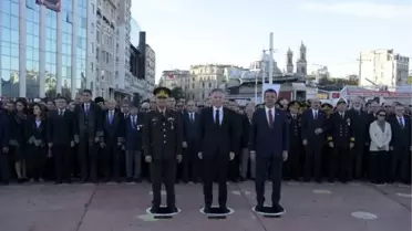 Ulu Önder Mustafa Kemal Atatürk Taksim'de Anıldı. İmamoğlu: 'Çağlar Ötesi Düşünceye Sahip Bir Lidere Sahibiz'