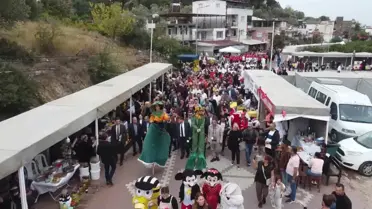 Geleneksel Gümüldür-Özdere Mandalina Festivali Renkli Görüntülere Sahne Oldu