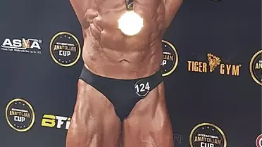 He-Man İzleyerek Dünya Şampiyonu Oldu