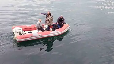 Rize'de ablasıyla yürüdüğü sırada denize düşen çocuk kurtarıldı