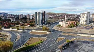 Kocasinan Belediyesi, Bağdat Caddesi ile Çınarcık Caddesi kesişimindeki kavşak düzenlemesini tamamladı