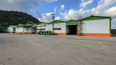 Isparta'da Tarım Kooperatifinin Soğuk Hava Deposu Güneş Enerjisiyle Elektrik Üretiyor
