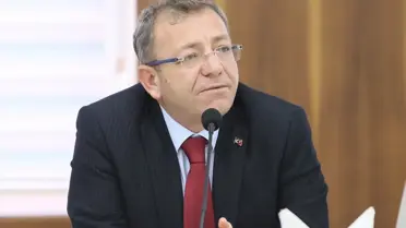 Cumhurbaşkanlığı Hukuk Politikaları Kurulu Başkanvekili Mehmet Uçum: 'Yamalı bohçadan beter bir anayasayla yaşamak, Cumhuriyet'in 100. yılında ülkemize yakışan bir durum değildir'