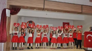 Laçin'de Öğretmenler Günü kutlandı