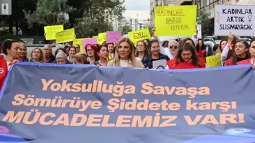 Bornova'da Kadına Yönelik Şiddete Karşı Yürüyüş
