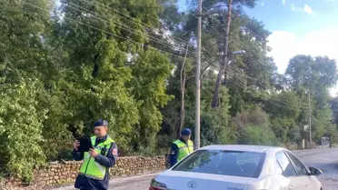 Marmaris'te jandarma denetimleri ceza kesmeyi sürdürüyor