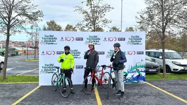 İstanbul'da 4. Tarihi Yarımada Bisiklet Turu Yapıldı