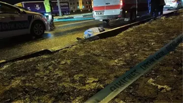 Kütahya'da Otomobil Çarptı: 1 Ölü, 1 Yaralı