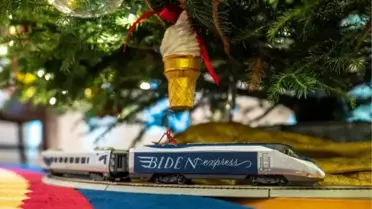 ABD Başkanı Joe Biden ve eşi Jill Biden, Beyaz Saray'daki Noel hazırlıklarını paylaştı