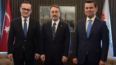 Cumhurbaşkanlığı İletişim Başkanı Fahrettin Altun, Özbekistan heyetiyle görüştü