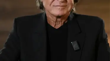 Gazze'de saldırılardan kaçan siviller Mohamed Hadid'e annesinin yaşadıklarını hatırlattı Açıklaması