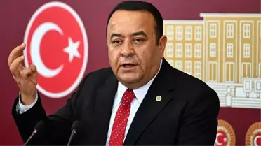 CHP'ye mi, AK Parti'ye mi katılacak? İYİ Parti'den istifa eden Adnan Beker rengini belli etti
