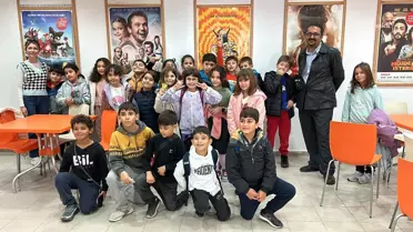 Atatürk 1881-1919 filmi Kumluca'da gösterime girdi