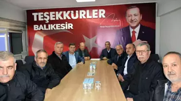 AK Parti İl Başkanı Mehmet Aydemir, mahalle muhtarlarını kabul etti