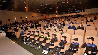 Eskişehir Emniyet Müdürlüğü'nden teknoloji bağımlılığına karşı proje tamamlandı