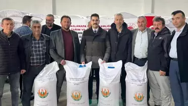 Kütahya'da çiftçilere yüzde 50 hibeli buğday tohumu dağıtıldı