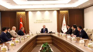 Kayseri OSB Yönetimi Bakan Özhaseki'yi ziyaret etti