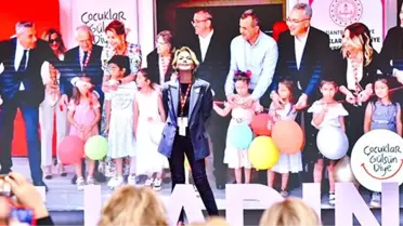 Gülben Ergen Çocuklar Gülsün Diye Derneği'ni anlattı