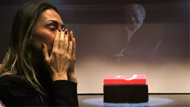 Tiyatro ve Sinema Sanatçısı Can Gürzap İçin Tören Düzenlendi