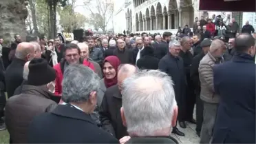 Eski Diyanet İşleri Başkanı Doğan, İstanbul'da toprağa verildi