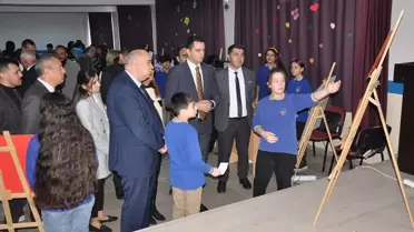 Gümüşhacıköy'de '4006 Tübitak Bilim Fuarı' açıldı
