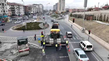 Kayseri'de Erkilet Bulvarı'nda asfalt yenileme çalışmaları