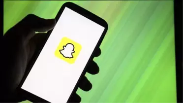 Snapchat My AI Sohbet Botu Nasıl Kaldırılır?