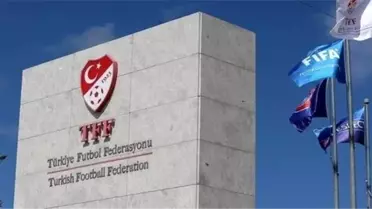 MKE Ankaragücü Başkanı Hakemi Darp Etti, Tüm Ligler Ertelendi