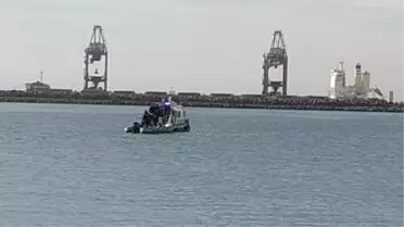 Zonguldak'ta batan geminin kayıp personeli için arama çalışmaları devam ediyor