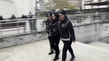 Ece Ronay'ın gözaltı operasyonundan görüntüler yayınlandı