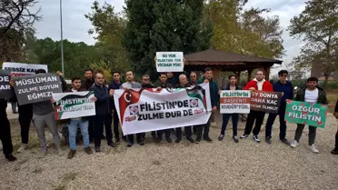 Osmaniye Korkut Ata Üniversitesi öğrencileri İsrail'in Gazze'ye saldırısını protesto etti