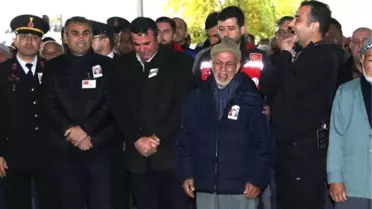 Bitlis'te Silah Kazasında Şehit Olan Jandarma Uzman Çavuş Mustafa Fatih Yetişen Toprağa Verildi